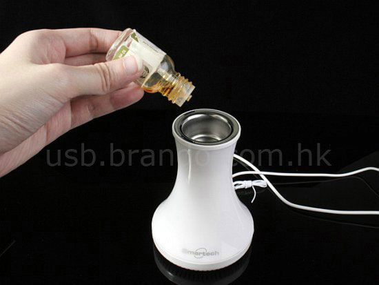 USB-колонка, радио, LED- и арома-лампа в одном
