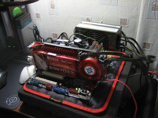 AMD Radeon HD 3870 X2 бьет рекорды без разгона!