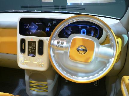 Nissan показала электрокар Denki Cube Concept