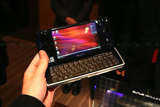 Sharp D4 WS016SH – UMPC на процессоре Atom Centrino