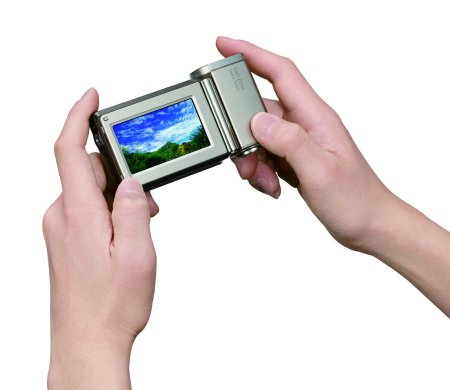 Sony Handycam HDR-TG1E: маленькая Full HD камера
