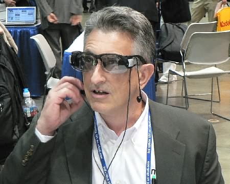 Sony показала очки-дисплей Eyeglass Display