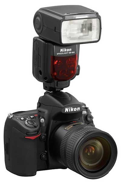 камера Nikon D700