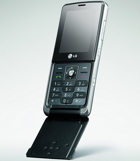Музыкальный телефон LG KM380 в России