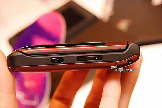 BenQ E55 – новая 3G-раскладушка