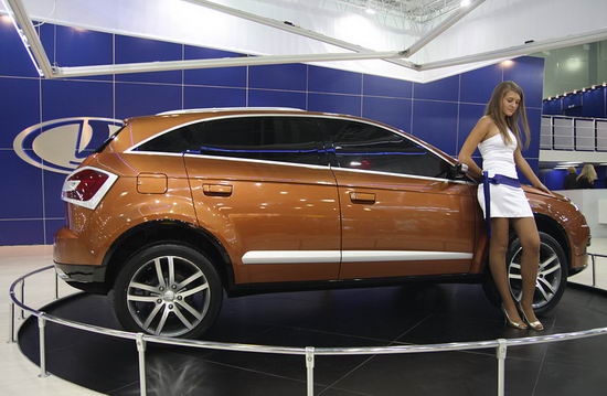 Премьера перспективного кроссовера Lada C-Cross