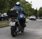 BMW Left Turn Assistant предупредит о мотоциклисте