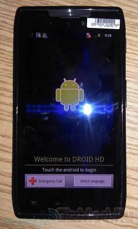 Смартфон Motorola Droid HD с 4,5" экраном
