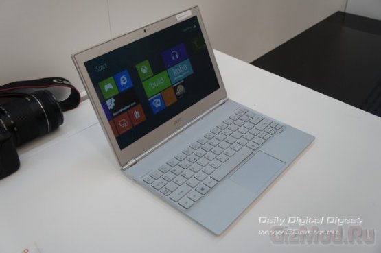 Acer делает ставку на ультрабуки и Windows 8