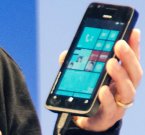 Смартфон Nokia под управлением Windows Phone 8