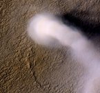 Пылевые дьяволы виноваты во вспышках на Марсе