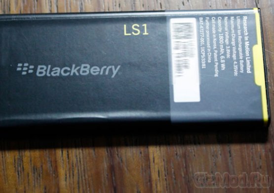 Смартфон BlackBerry L на качественных фото