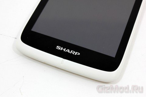 Бюджетный смарфтон Sharp SH530U - обзор