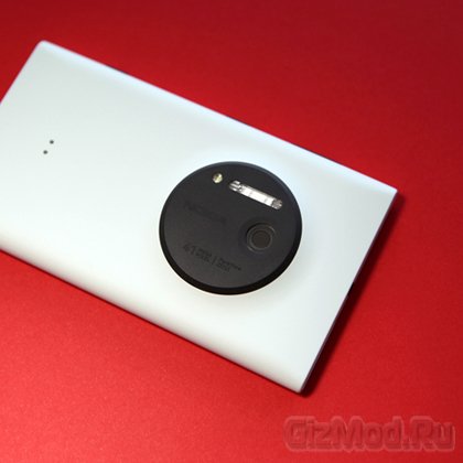 Nokia Lumia 1020 представлен официально
