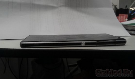 Xperia Z1 оказался "гибким" смартфоном