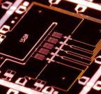 Google создаёт квантовые процессоры