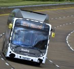 "Навозный автобус" ставит рекорды скорости