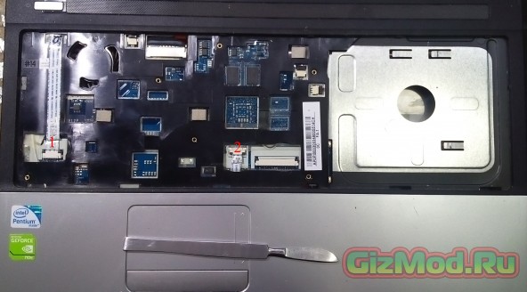 Как разобрать и почистить от пыли ноутбук Acer E1-531G.