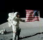 Россияне хотят выяснить правду об американцах на Луне