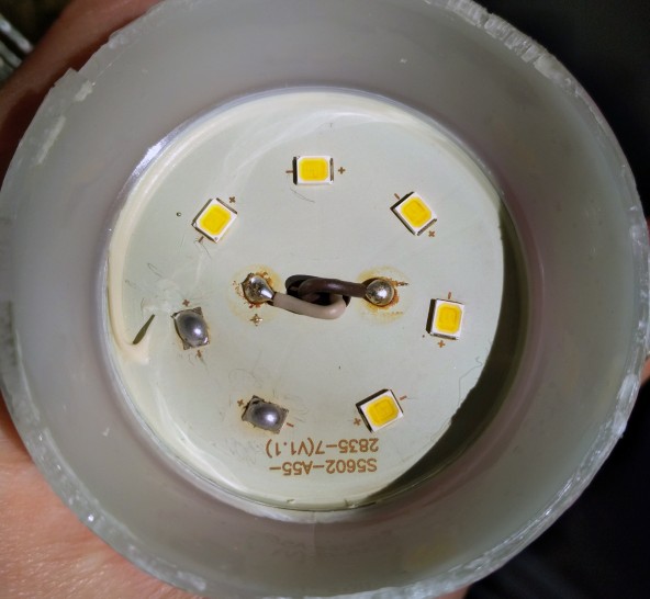 Простой ремонт светодиодной лампы