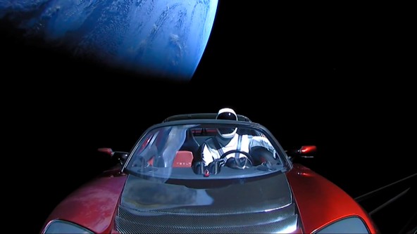 Автомобиль Tesla теперь астрономический объект