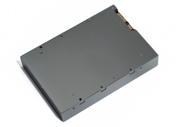 Nimbus Data - рекордный SSD накопитель на 100Tб